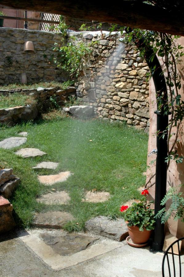Santa Cruz de Nogueras La Sargantana Turismo Rural المظهر الخارجي الصورة